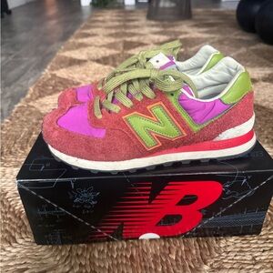 Stray Rats x New Balance 574 Red